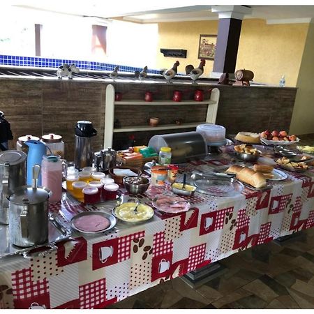 Hotel Avenida Pardinho Екстер'єр фото