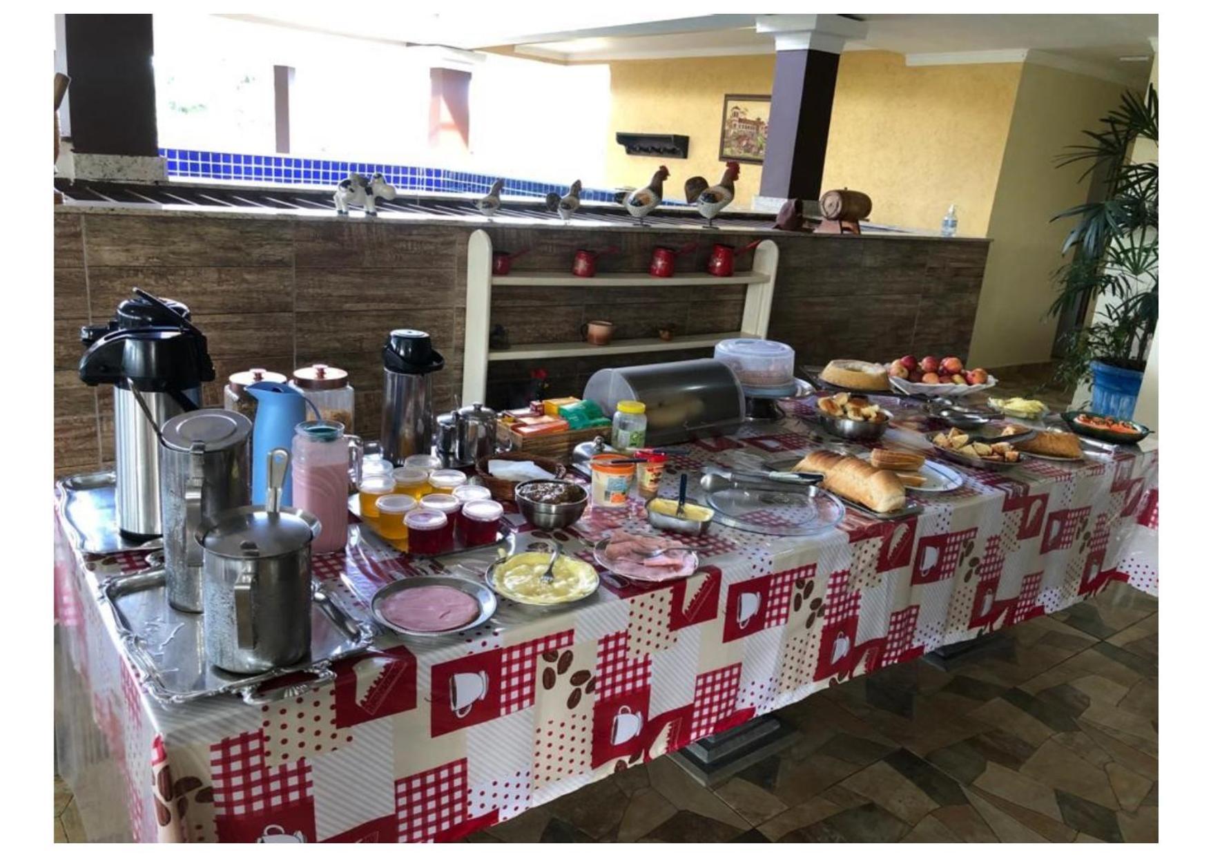 Hotel Avenida Pardinho Екстер'єр фото