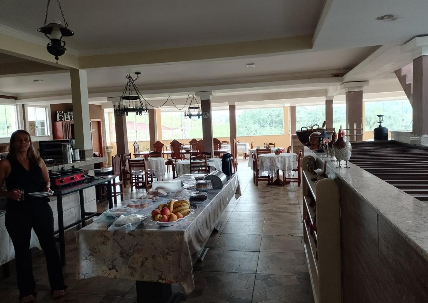 Hotel Avenida Pardinho Екстер'єр фото