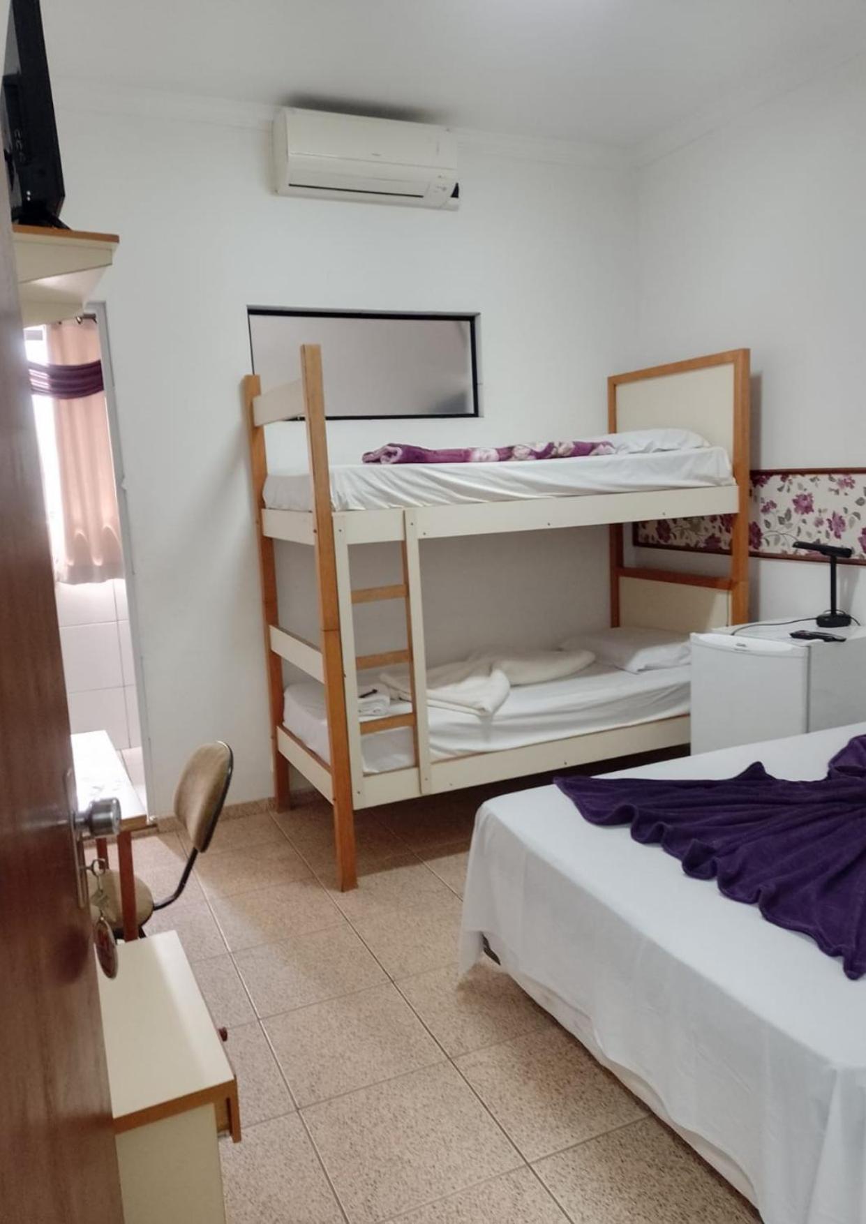 Hotel Avenida Pardinho Екстер'єр фото