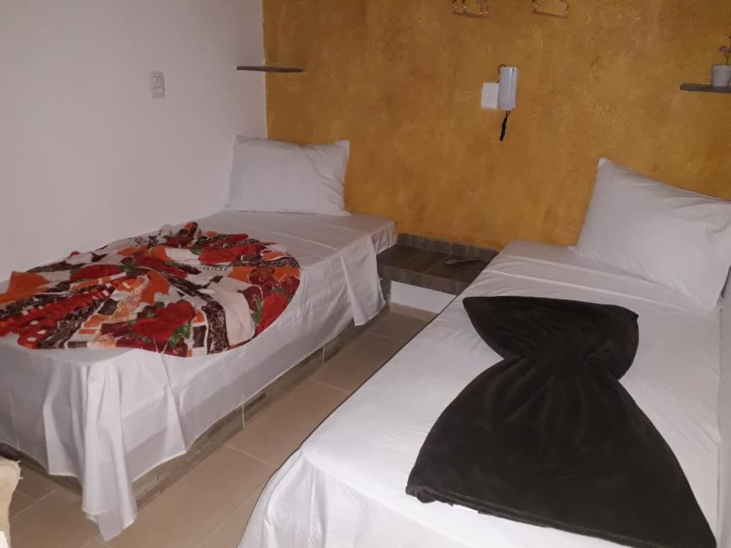 Hotel Avenida Pardinho Екстер'єр фото